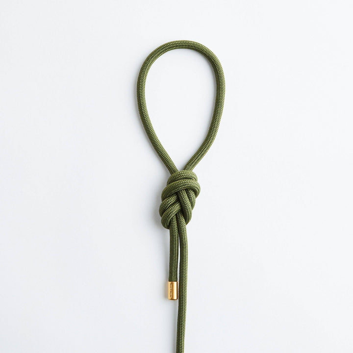 Mini Olive Gold Simple Slip Lead™