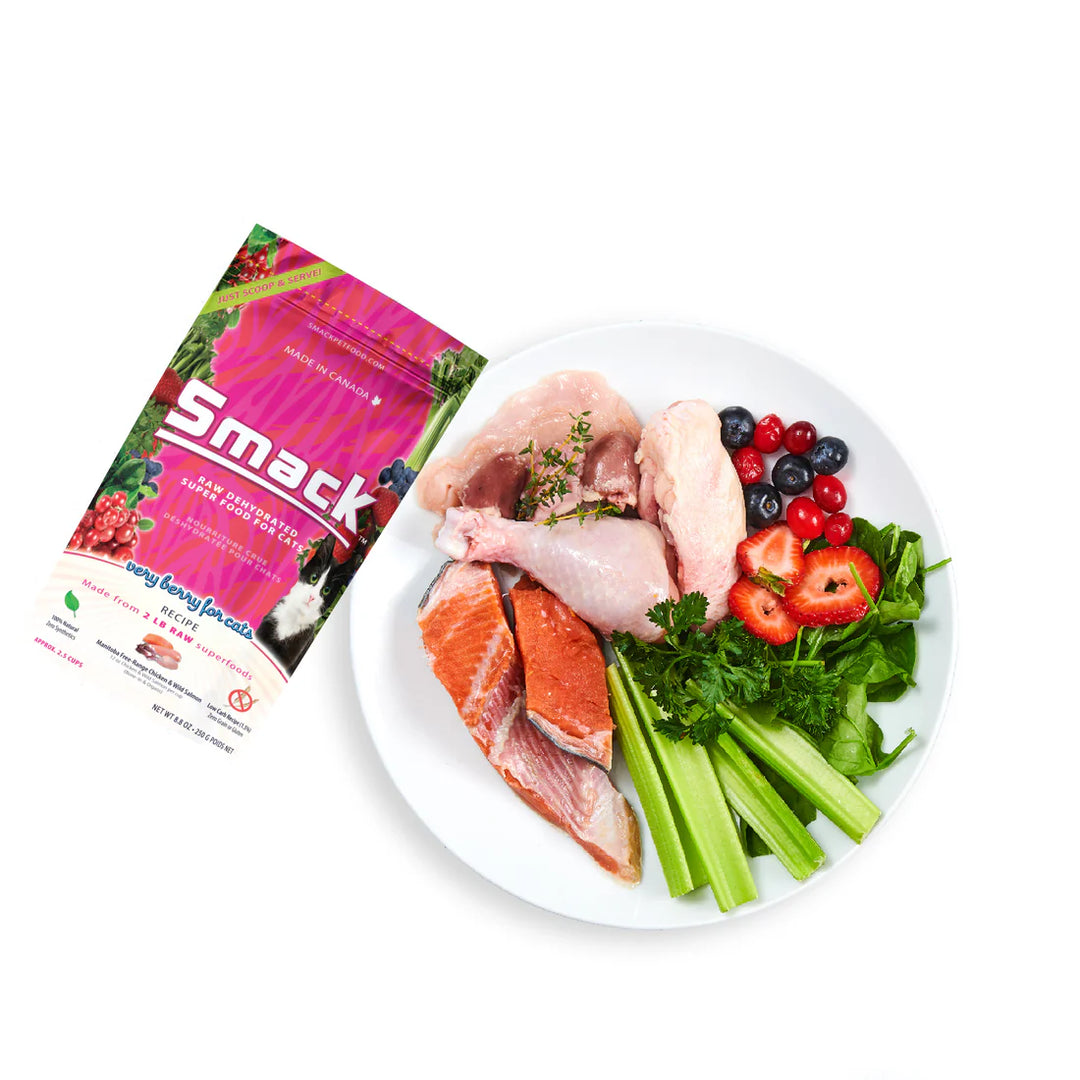Very Berry Chicken - Raw Dehydrated Superfood for Cats