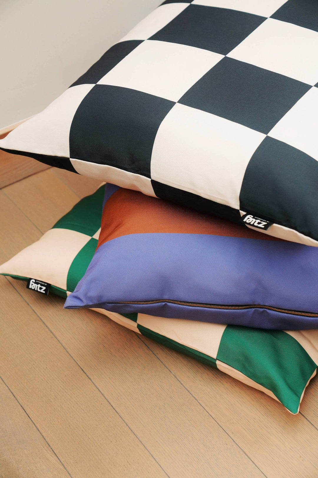 The Fritz Dog Bed | Recycled | Machine Washable