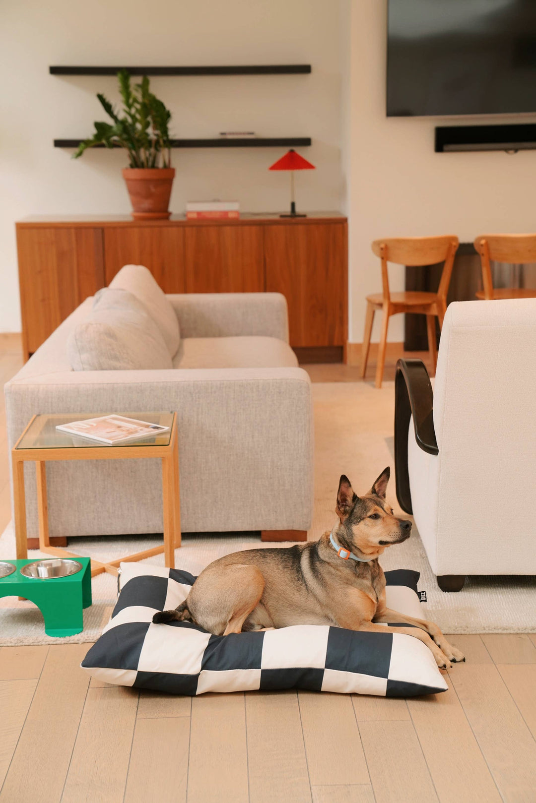 The Fritz Dog Bed | Recycled | Machine Washable