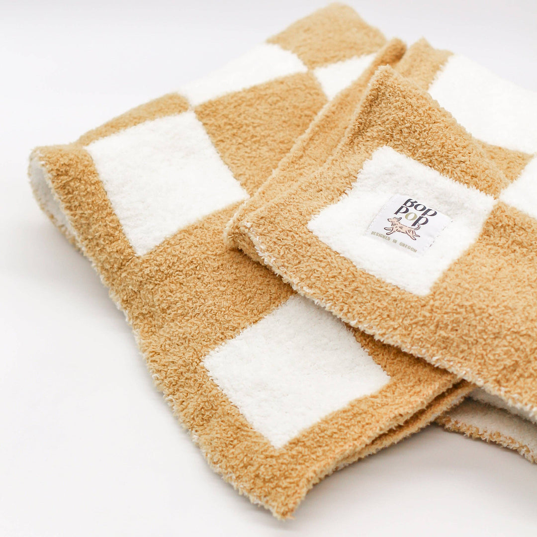 Mini Fluffy Blanket for Dogs Cats | Mocha
