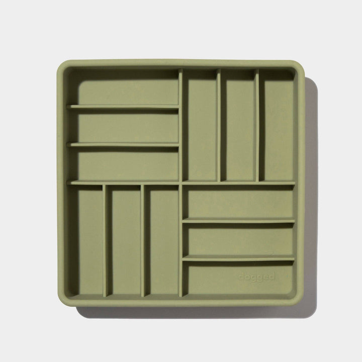 Dogged - 3-in-1 parquet slow feeder bowl - olive