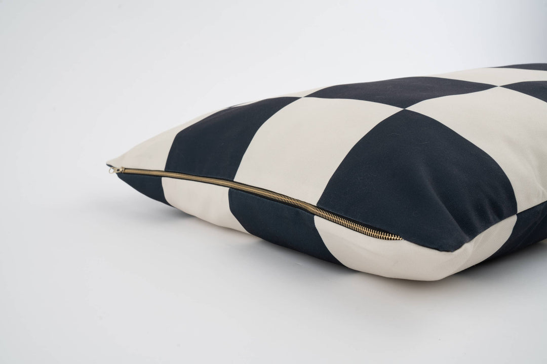 The Fritz Dog Bed | Recycled | Machine Washable