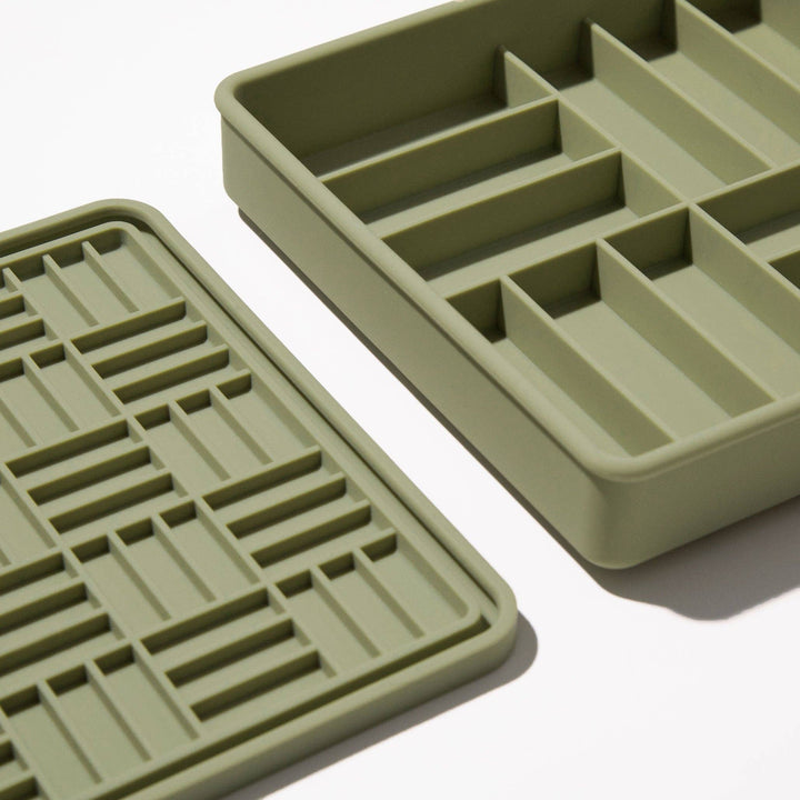 Dogged - 3-in-1 parquet slow feeder bowl - olive