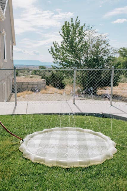 Green Gingham Splash Pad