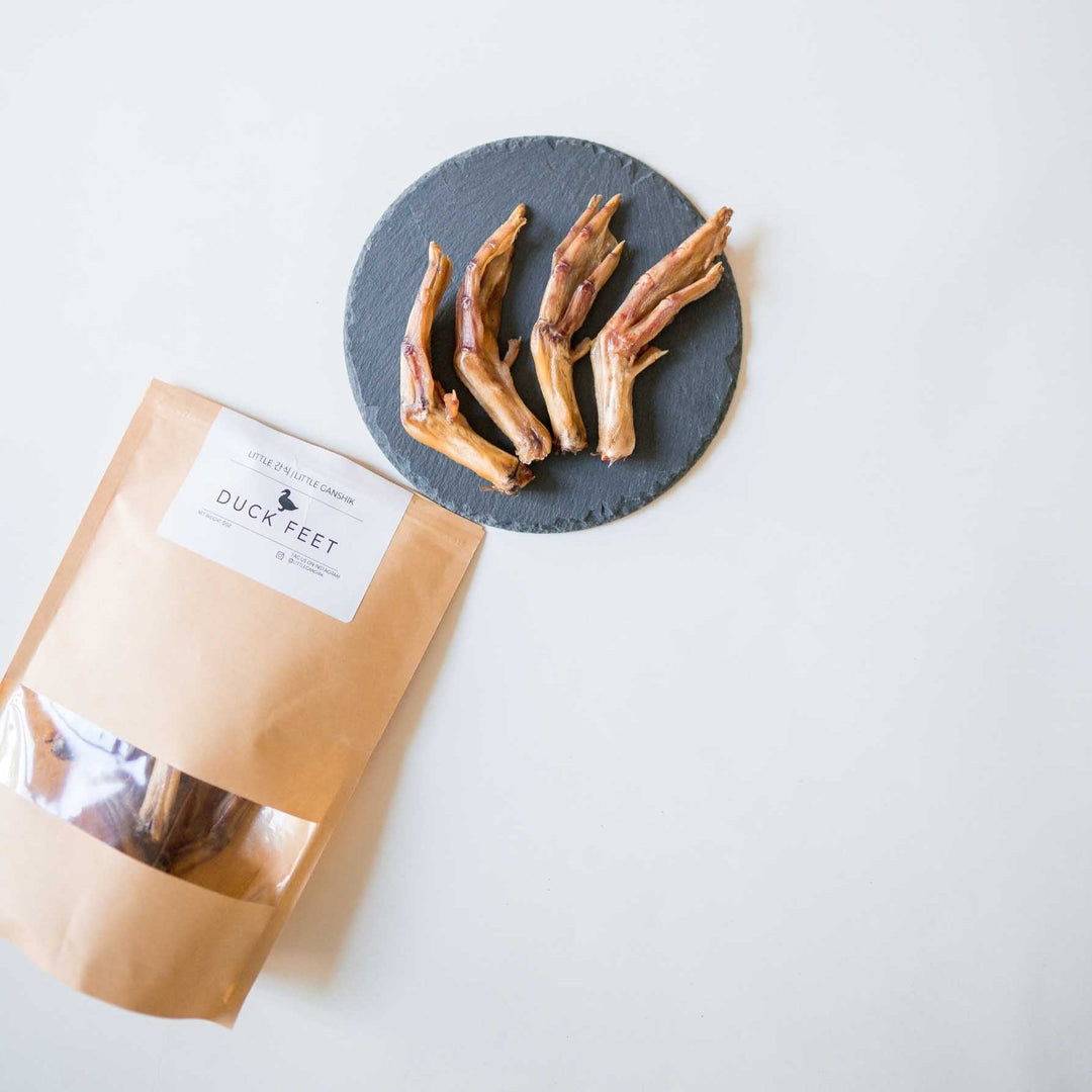 Freeze-Dried Duck Feet - Crunchy Single-Ingredient Chew