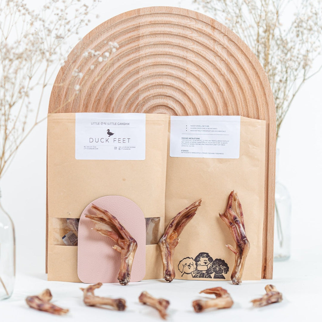 Freeze-Dried Duck Feet - Crunchy Single-Ingredient Chew