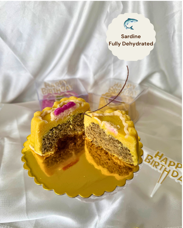 Meaty Birthday Cake For Cats & Dogs (Shelf-Stable)